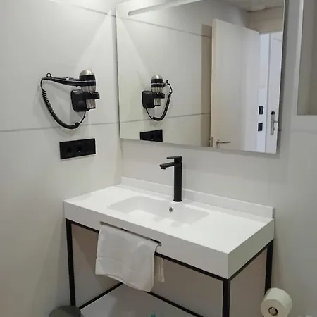 Costa Brava Hotel 3*