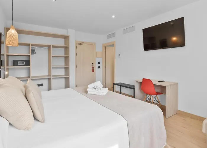 Costa Brava Hotel 3*